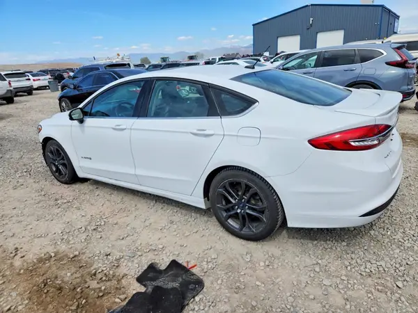 3FA6P0LU3JR241871 2018 FORD FUSION - Image 2