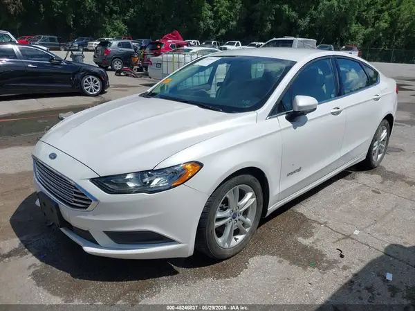 3FA6P0LU3JR250389 2018 FORD FUSION - Image 2