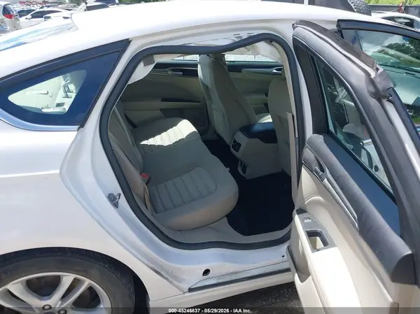 3FA6P0LU3JR250389 2018 FORD FUSION - Image 8