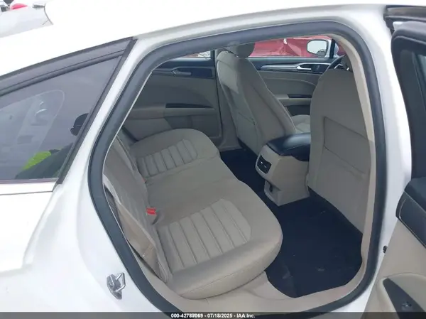 3FA6P0LU3JR261179 2018 FORD FUSION - Image 8