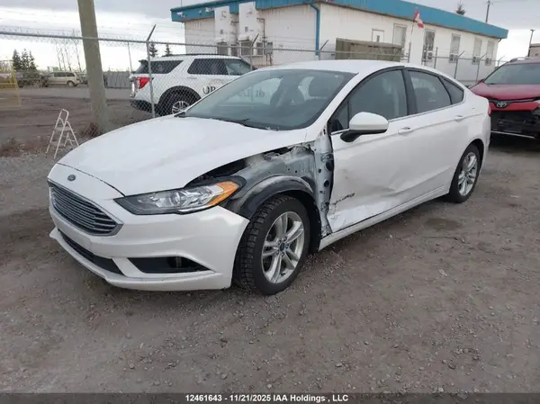 3FA6P0LU3JR264020 2018 FORD FUSION - Image 2