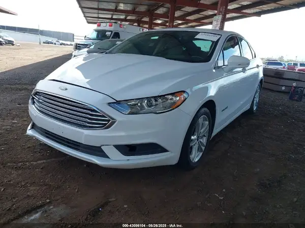 3FA6P0LU3JR270173 2018 FORD FUSION - Image 2