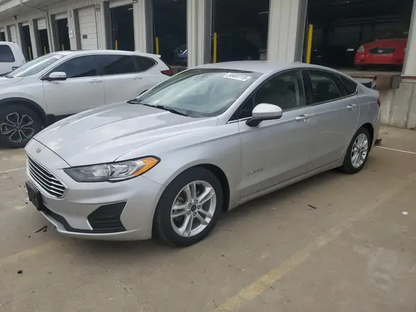 3FA6P0LU3KR117391 2019 FORD FUSION - Image 1