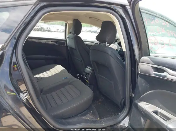 3FA6P0LU3KR117794 2019 FORD FUSION - Image 8