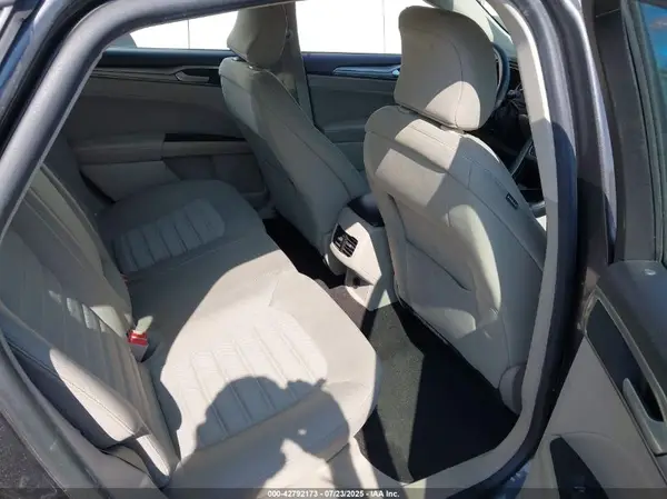 3FA6P0LU3KR119979 2019 FORD FUSION - Image 8