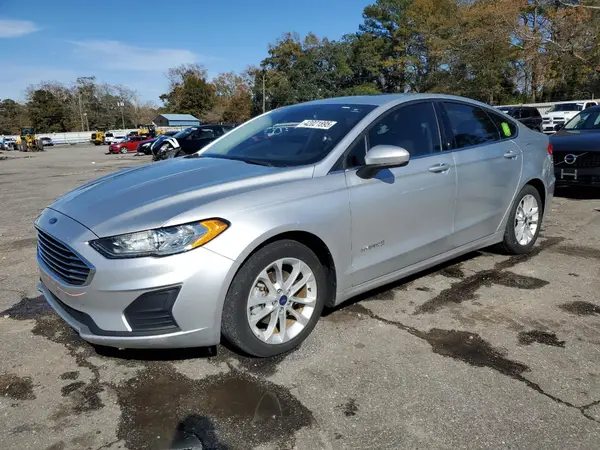 3FA6P0LU3KR121361 2019 FORD FUSION - Image 1