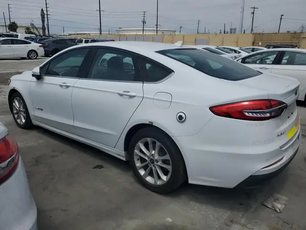 3FA6P0LU3KR124857 2019 FORD FUSION - Image 2