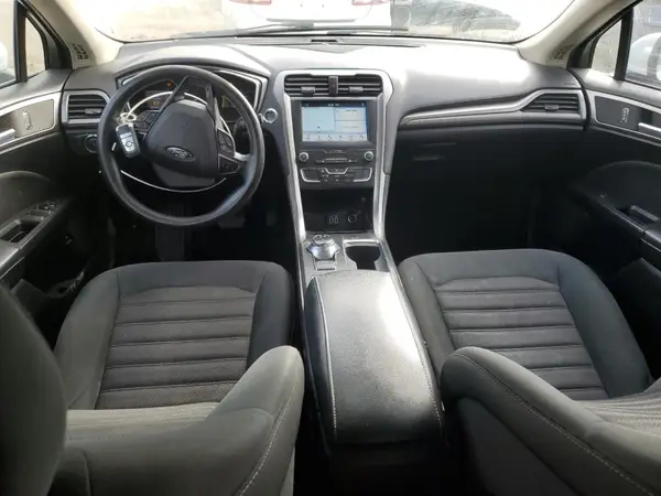 3FA6P0LU3KR137821 2019 FORD FUSION - Image 8