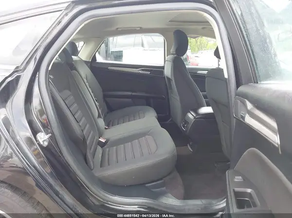 3FA6P0LU3KR139987 2019 FORD FUSION - Image 8