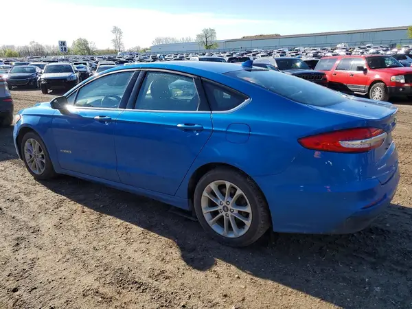 3FA6P0LU3KR145997 2019 FORD FUSION - Image 2