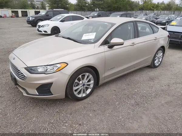 3FA6P0LU3KR159088 2019 FORD FUSION - Image 2