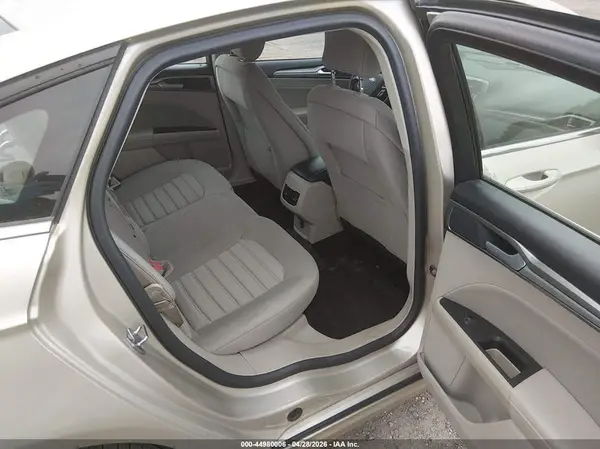 3FA6P0LU3KR159088 2019 FORD FUSION - Image 8