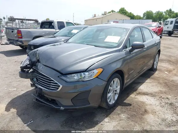 3FA6P0LU3KR174108 2019 FORD FUSION - Image 2