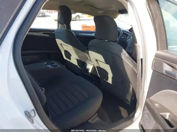 3FA6P0LU3KR182614 2019 FORD FUSION - Image 8