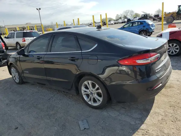 3FA6P0LU3KR183097 2019 FORD FUSION - Image 2