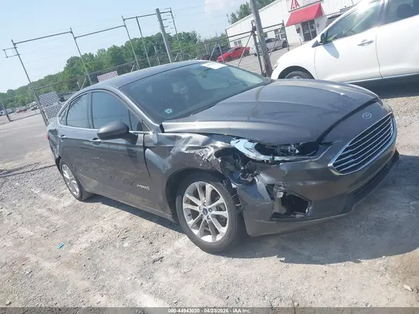 3FA6P0LU3KR187392 2019 FORD FUSION - Image 1