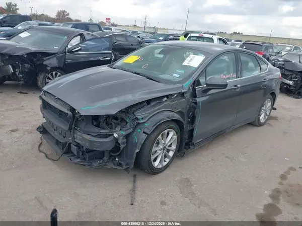 3FA6P0LU3KR187733 2019 FORD FUSION - Image 2