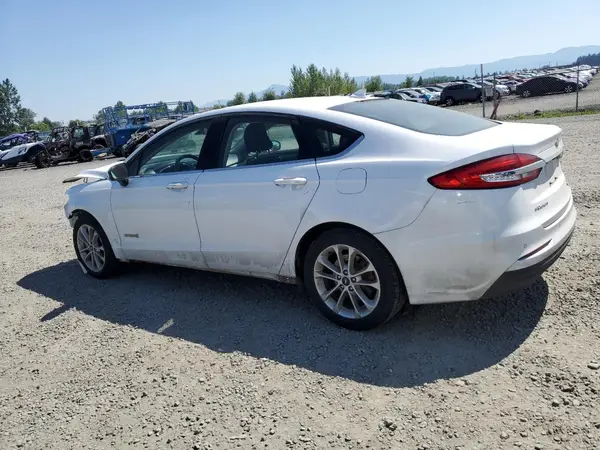 3FA6P0LU3KR206796 2019 FORD FUSION - Image 2