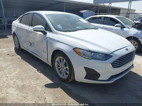 3FA6P0LU3KR206992 2019 FORD FUSION - Image 1