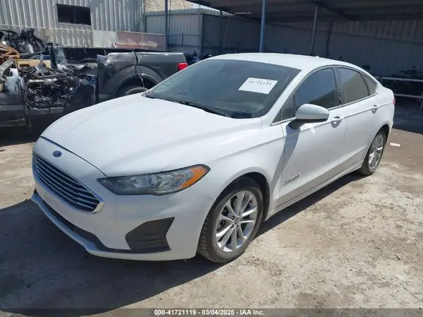 3FA6P0LU3KR206992 2019 FORD FUSION - Image 2
