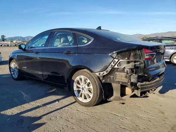3FA6P0LU3KR208094 2019 FORD FUSION - Image 2