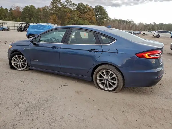 3FA6P0LU3KR211450 2019 FORD FUSION - Image 2
