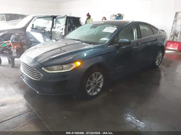 3FA6P0LU3KR214865 2019 FORD FUSION - Image 2