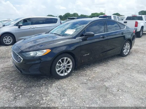 3FA6P0LU3KR223162 2019 FORD FUSION - Image 2