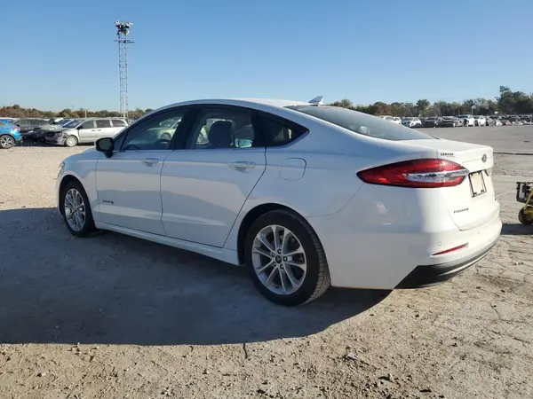 3FA6P0LU3KR225011 2019 FORD FUSION - Image 2