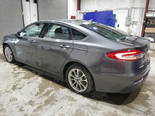 3FA6P0LU3KR226935 2019 FORD FUSION - Image 2