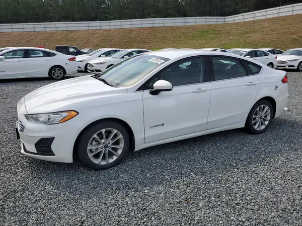 3FA6P0LU3KR263967 2019 FORD FUSION - Image 1