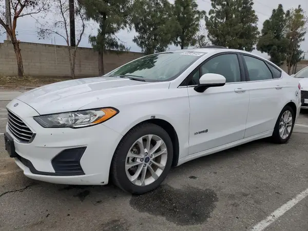 3FA6P0LU3KR263970 2019 FORD FUSION - Image 1