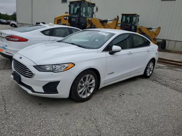 3FA6P0LU3KR263998 2019 FORD FUSION - Image 1