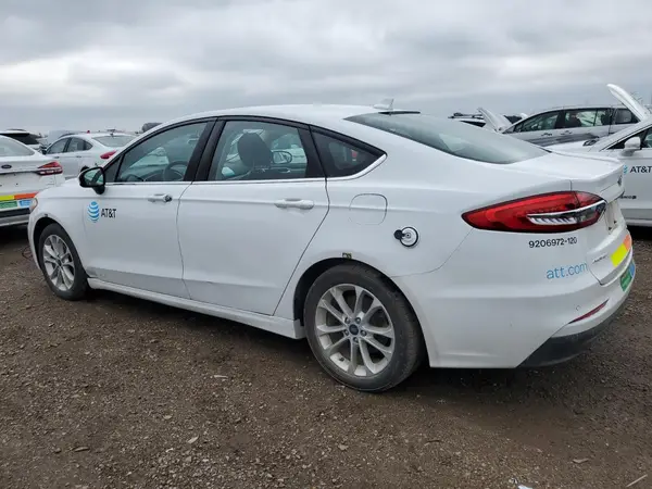 3FA6P0LU3LR195736 2020 FORD FUSION - Image 2