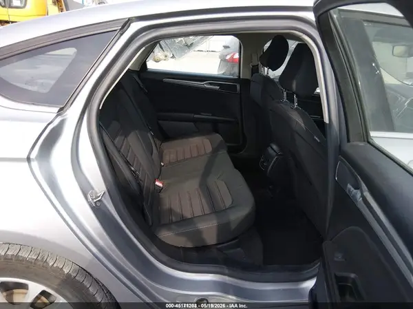 3FA6P0LU3LR197017 2020 FORD FUSION - Image 8