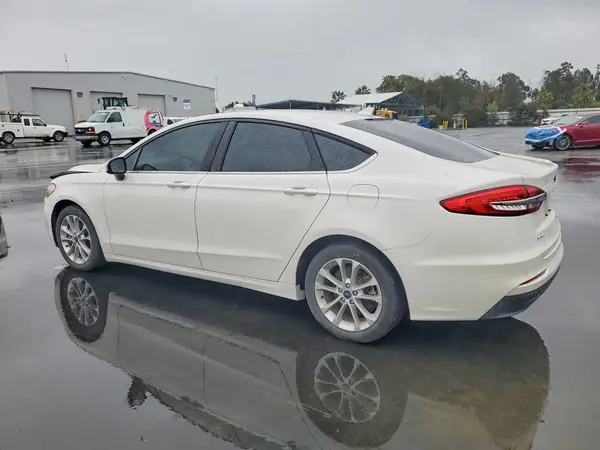 3FA6P0LU3LR222806 2020 FORD FUSION - Image 2