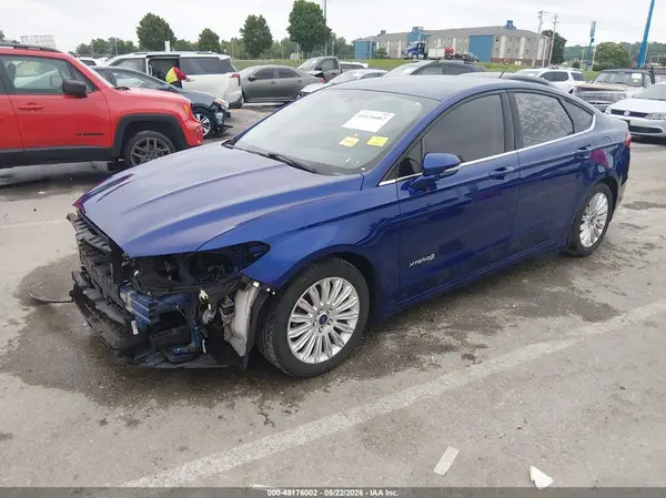 3FA6P0LU4GR196755 2016 FORD FUSION - Image 2
