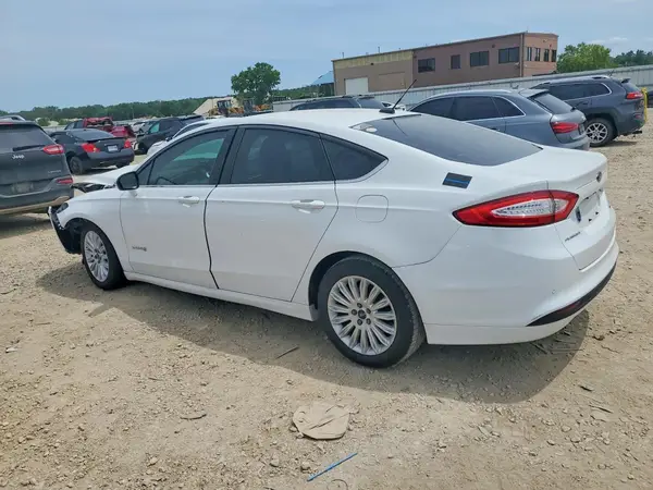 3FA6P0LU4GR333533 2016 FORD FUSION - Image 2