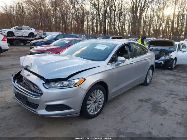 3FA6P0LU4GR405654 2016 FORD FUSION - Image 2