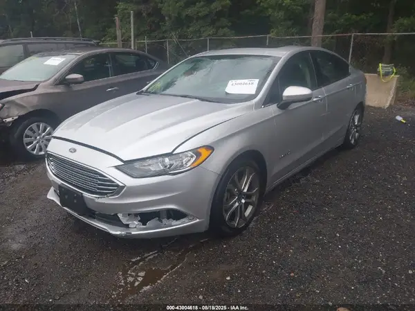 3FA6P0LU4HR217010 2017 FORD FUSION - Image 2