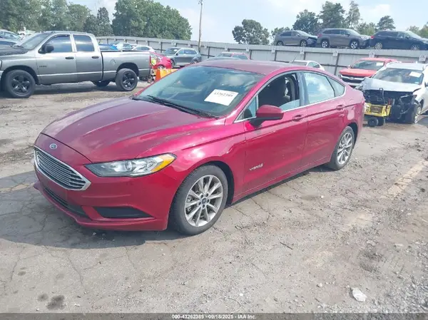 3FA6P0LU4HR232980 2017 FORD FUSION - Image 2