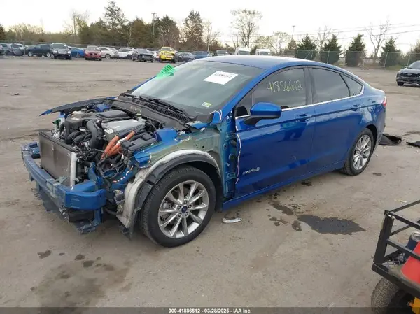 3FA6P0LU4HR244868 2017 FORD FUSION - Image 2