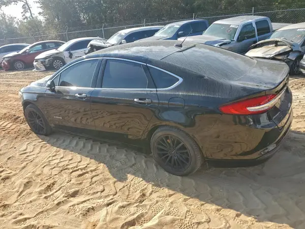 3FA6P0LU4HR244949 2017 FORD FUSION - Image 2