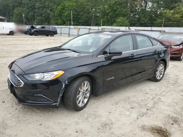 3FA6P0LU4HR250444 2017 FORD FUSION - Image 1
