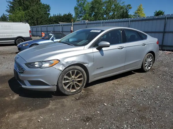 3FA6P0LU4HR270743 2017 FORD FUSION - Image 1