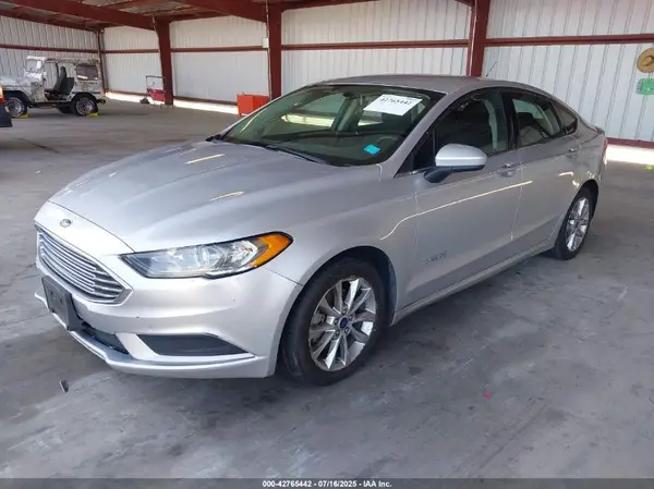 3FA6P0LU4HR287932 2017 FORD FUSION - Image 2