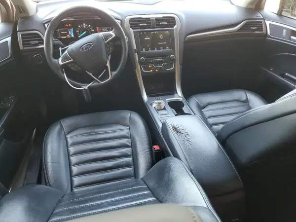 3FA6P0LU4HR297084 2017 FORD FUSION - Image 8