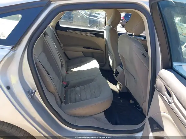 3FA6P0LU4HR302770 2017 FORD FUSION - Image 8