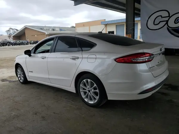 3FA6P0LU4HR306401 2017 FORD FUSION - Image 2