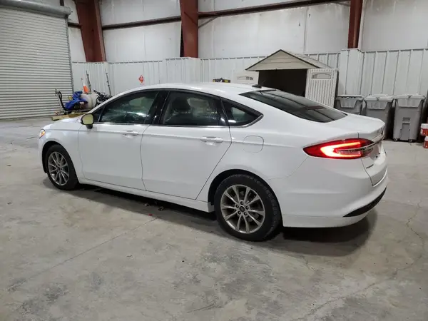 3FA6P0LU4HR315468 2017 FORD FUSION - Image 2